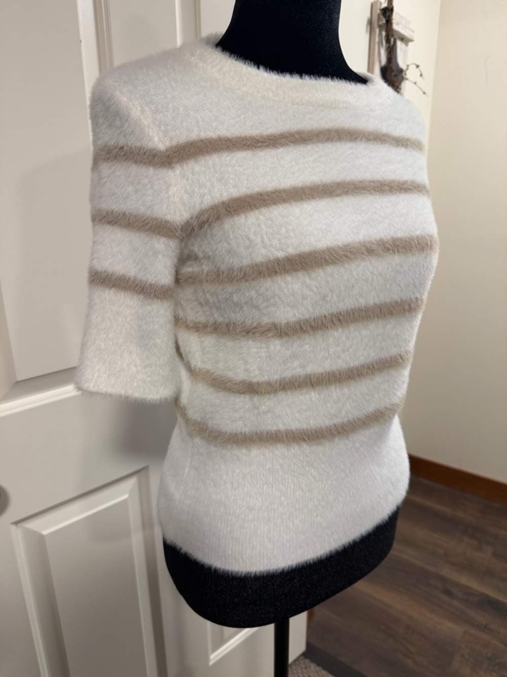 Bailey 44 Eyelash Knit Sweater XS Cream Taupe Striped Soft Cozy NWOT